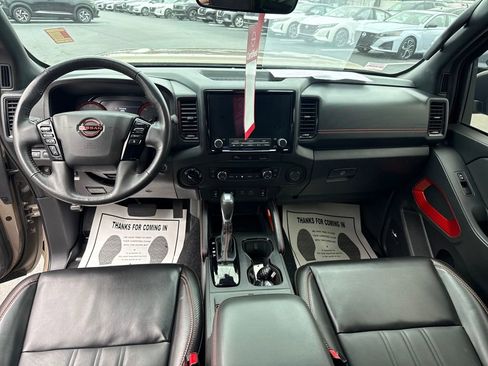 Used 2024 Nissan Frontier PRO-4X w/ Pro Premium Package image 13