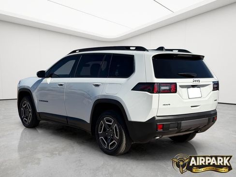 New 2026 Jeep Cherokee Limited image 7