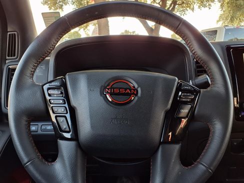 Used 2024 Nissan Frontier Pro-X RWD image 26