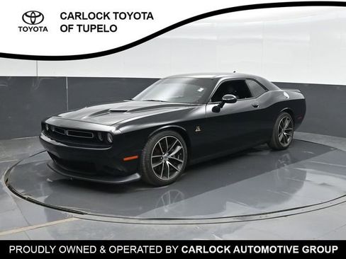 Used 2018 Dodge Challenger R/T Scat Pack RWD image 8