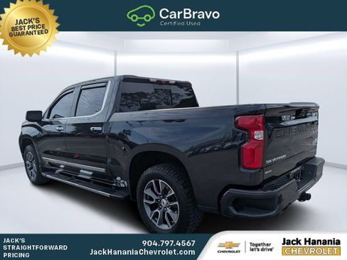Certified 2022 Chevrolet Silverado 1500 High Country w/ Technology Package AWD/4WD image 5