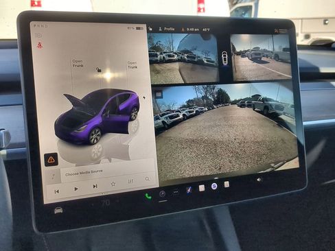 Used 2023 Tesla Model Y Long Range image 17