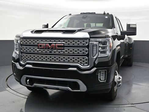 Used 2021 GMC Sierra 3500 Denali w/ Denali Ultimate Package AWD/4WD image 8