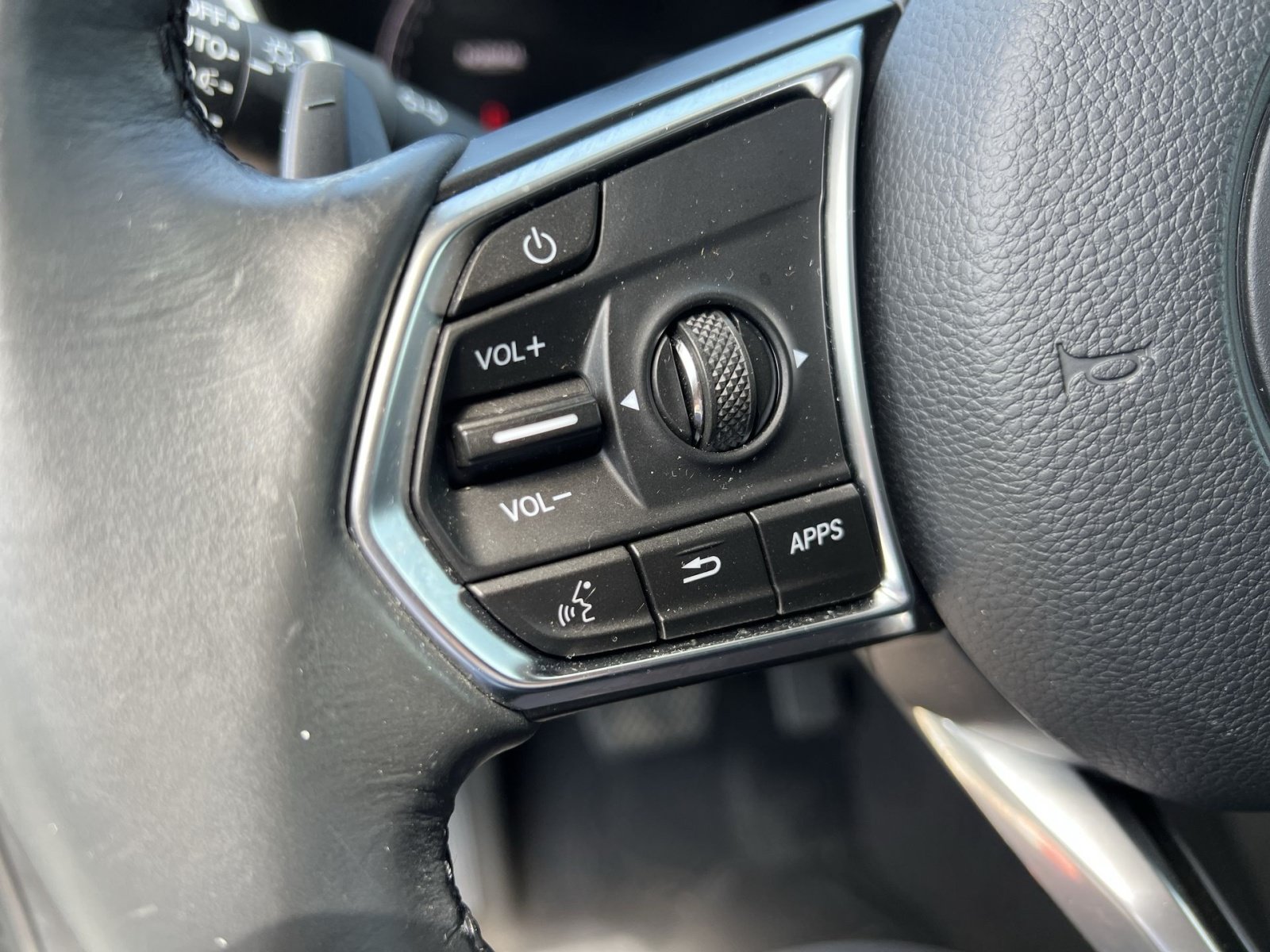 Certified 2023 Acura MDX w/ Technology Package AWD/4WD image 30