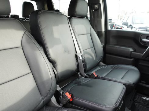 Used 2023 Chevrolet Silverado 1500 Custom w/ LPO, Dark Essentials Package image 31