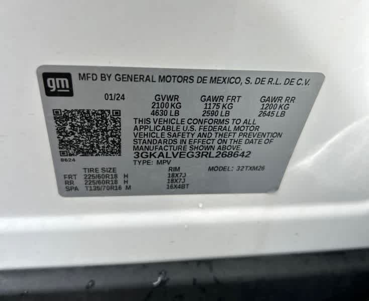 Used 2024 GMC Terrain SLT w/ Infotainment Package II AWD/4WD image 3