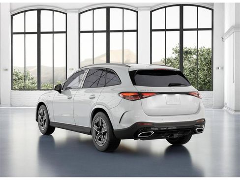 New 2026 Mercedes-Benz GLC 300 4MATIC image 28