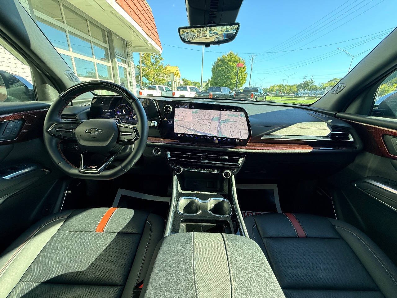 Used 2025 Chevrolet Traverse RS w/ LPO, Floor Liner Package AWD/4WD image 33