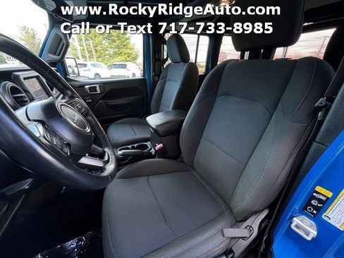 Used 2021 Jeep Wrangler Unlimited Sport image 17