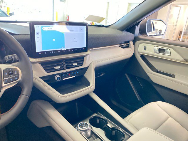 New 2027 Ford Explorer Active w/ Active Comfort Package AWD/4WD image 14
