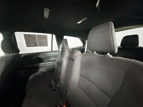 Used 2022 Honda Pilot Sport image 28