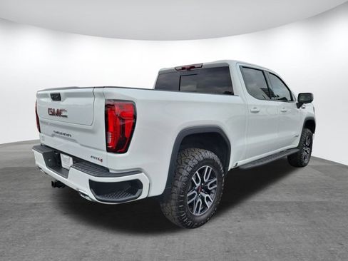 Used 2025 GMC Sierra 1500 AT4 w/ AT4 Premium Package image 5