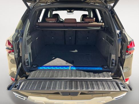 New 2026 BMW X5 xDrive50e image 16