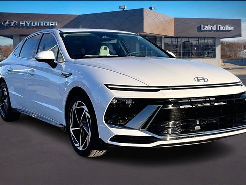 New 2026 Hyundai Sonata SEL image 2