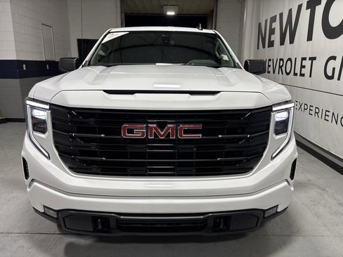 New 2026 GMC Sierra 1500 Elevation image 34