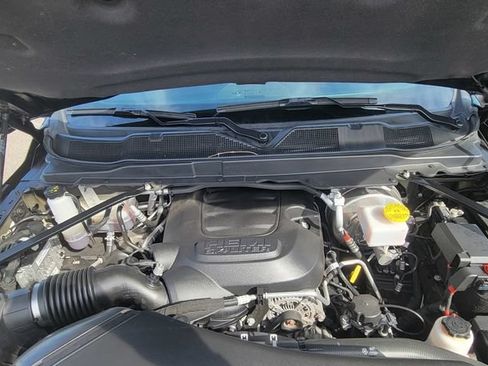 Used 2026 RAM 2500 Big Horn AWD/4WD image 9