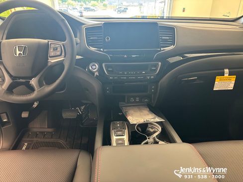 New 2026 Honda Ridgeline Black Edition image 6