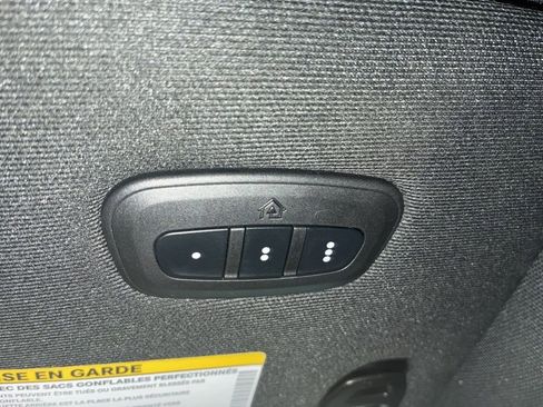 Used 2022 RAM 3500 Laramie image 19