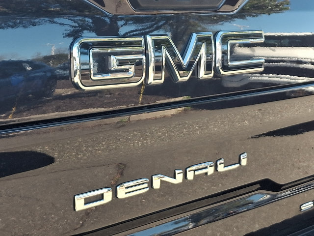 Used 2024 GMC Sierra 2500 Denali Ultimate w/ LPO, GMC Protection Package AWD/4WD image 33