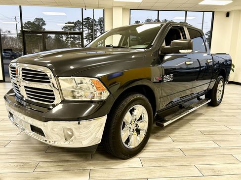 Used 2017 RAM 1500 Big Horn image 3