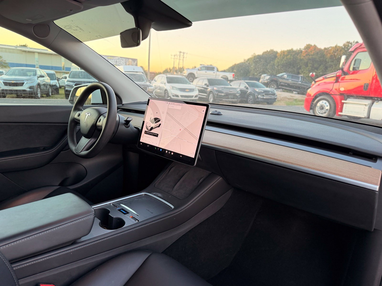 Used 2021 Tesla Model Y Performance AWD/4WD image 23