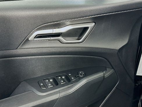 Used 2024 Kia Sportage LX image 15
