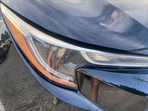 Used 2023 Toyota Corolla LE FWD image 27