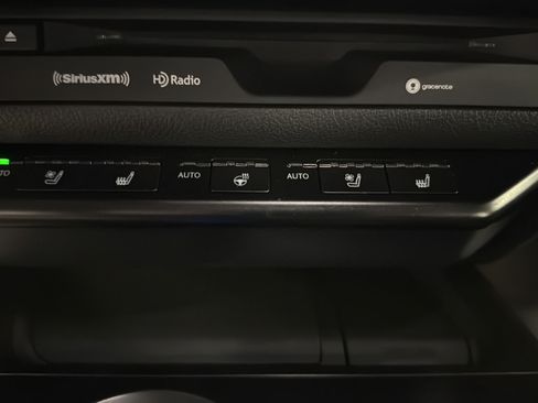 Used 2019 Lexus UX 200 F Sport FWD image 29