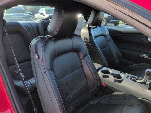 Used 2024 Ford Mustang GT Premium RWD image 13
