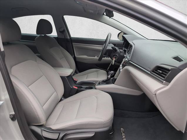 Used 2020 Hyundai Elantra SEL w/ Cargo Package (C1) FWD image 28