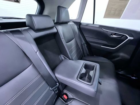 Used 2025 Toyota RAV4 XLE Premium FWD image 36