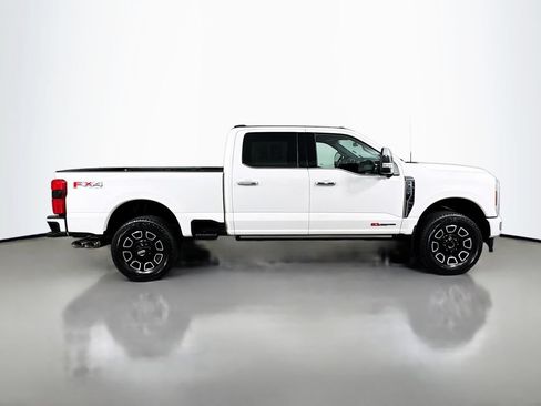 Used 2024 Ford F350 Platinum w/ FX4 Off-Road Package AWD/4WD image 4