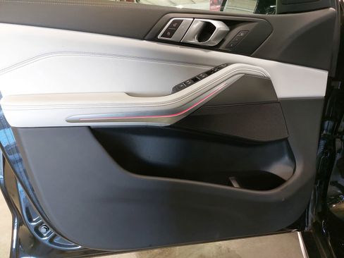 Used 2023 BMW X5 sDrive40i w/ Premium Package image 28