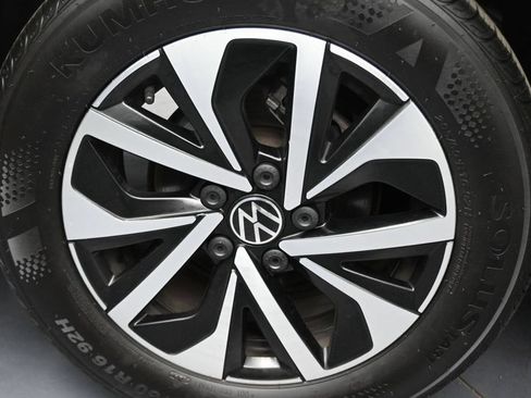 Used 2024 Volkswagen Jetta S FWD image 25