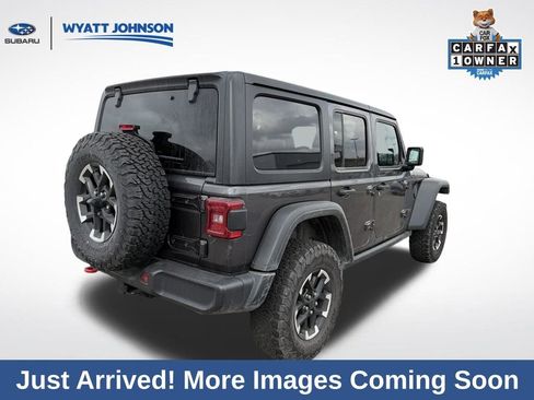 Used 2025 Jeep Wrangler Unlimited Rubicon image 8