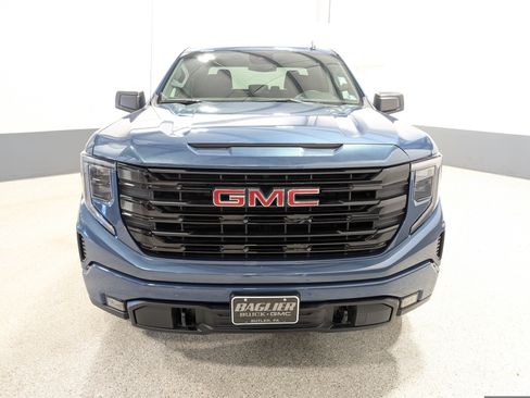 Used 2026 GMC Sierra 1500 Elevation AWD/4WD image 8
