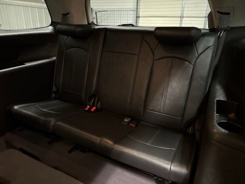 Used 2010 GMC Acadia SLT image 27