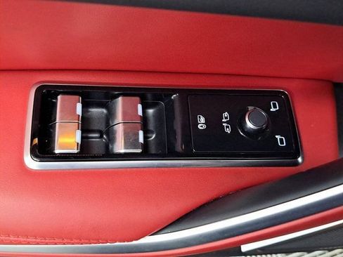 Used 2026 Jaguar F-PACE R-Dynamic S AWD/4WD image 19