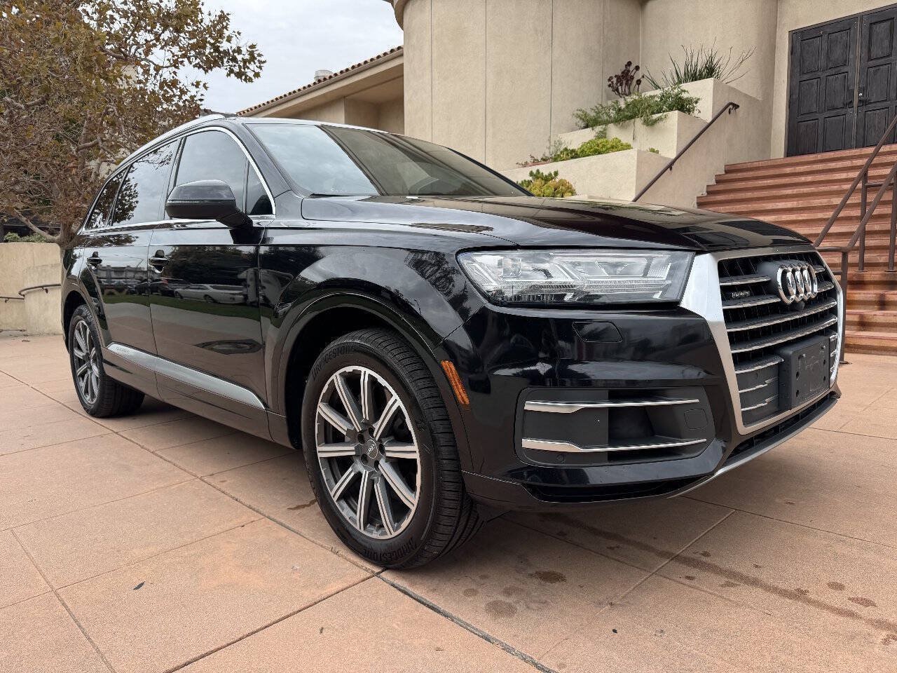 Used 2017 Audi Q7 3.0T Premium Plus AWD/4WD image 1