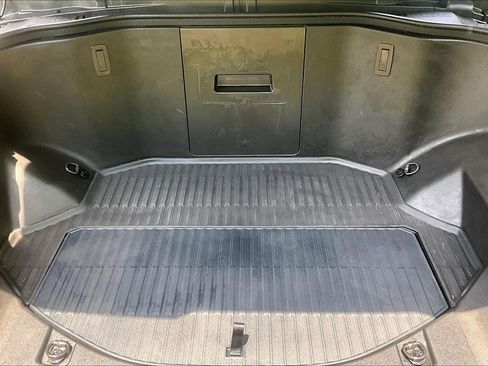Used 2025 Ford F150 Lightning Flash AWD/4WD image 9