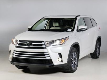 Used 2017 Toyota Highlander XLE