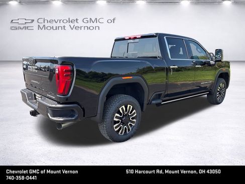 New 2026 GMC Sierra 3500 Denali Ultimate AWD/4WD image 5