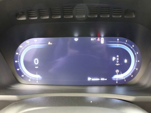 Certified 2025 Volvo XC90 B6 Plus image 10