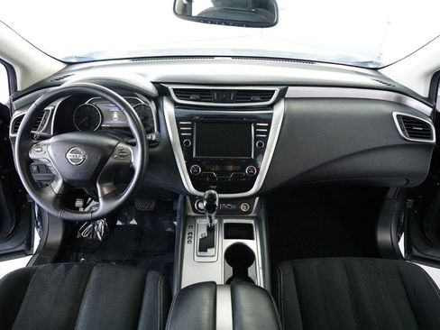Used 2019 Nissan Murano SV image 13