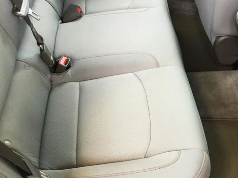 Used 2023 Chevrolet Malibu LT FWD image 18