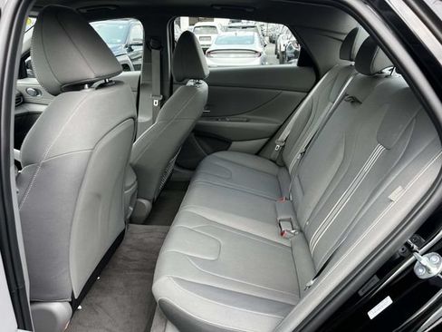 Certified 2026 Hyundai Elantra SEL Sport Premium FWD image 11
