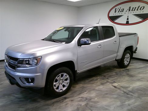Used 2015 Chevrolet Colorado LT w/ Luxury Package image 6