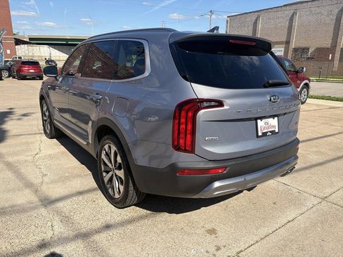 Used 2020 Kia Telluride S AWD/4WD image 5