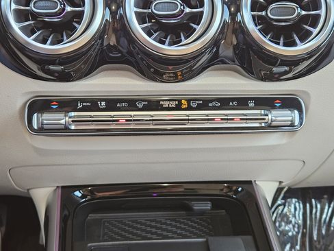 Certified 2023 Mercedes-Benz EQB 350 4MATIC SUV image 20