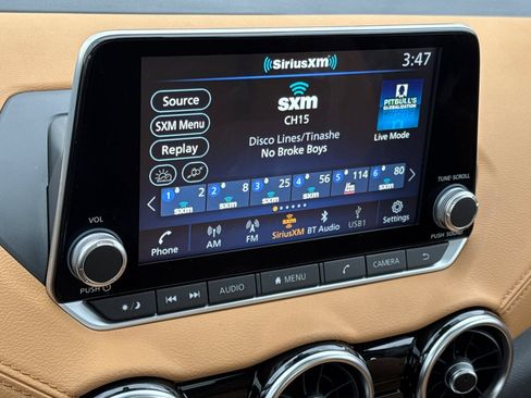 New 2025 Nissan Sentra SV w/ SV Premium Package image 14